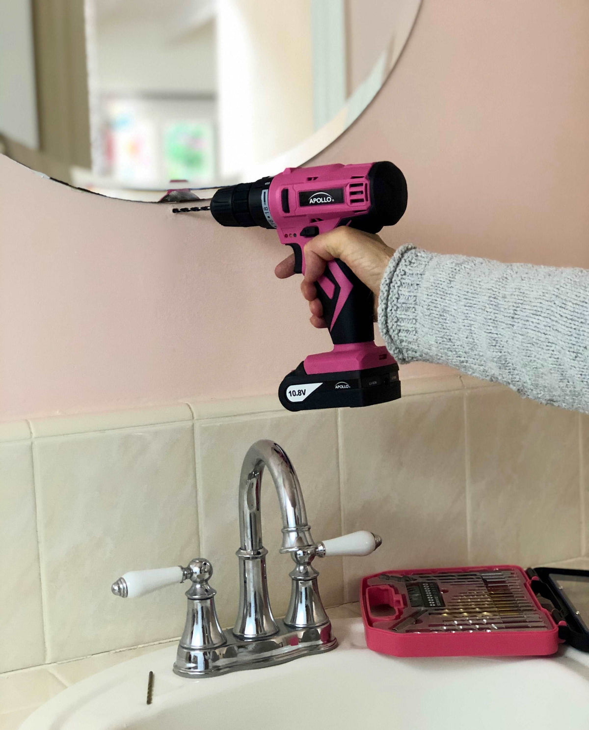 10.8 Volt Lithium-Ion Cordless Drill with 30 Piece Accessory Set PINK - DT4937P