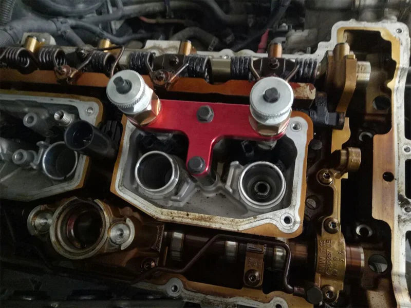 Ausbau- und Einbauwerkzeug für Einspritzventile — BMW N20 & N55 Motoren